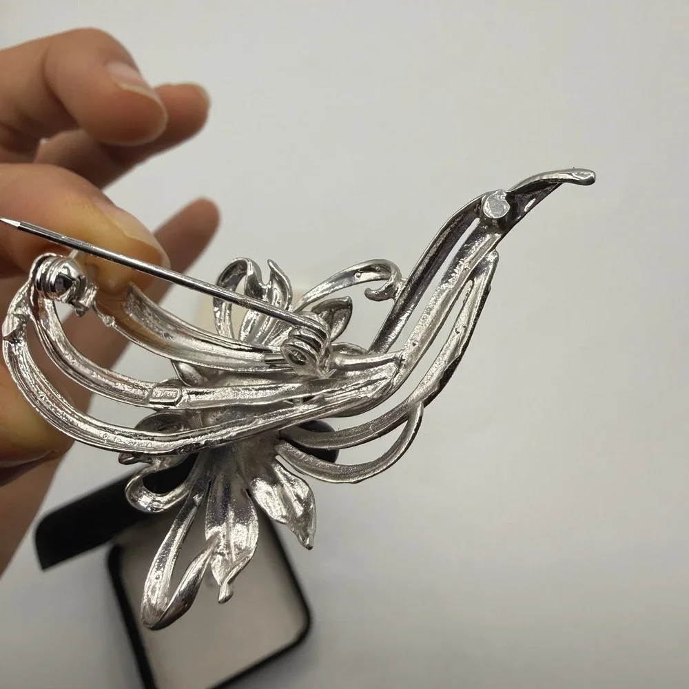 Vintage Hawaiian Silver Plated Black Coral Floral Brooch Pin Tropical Leaf - Picture 9 of 10